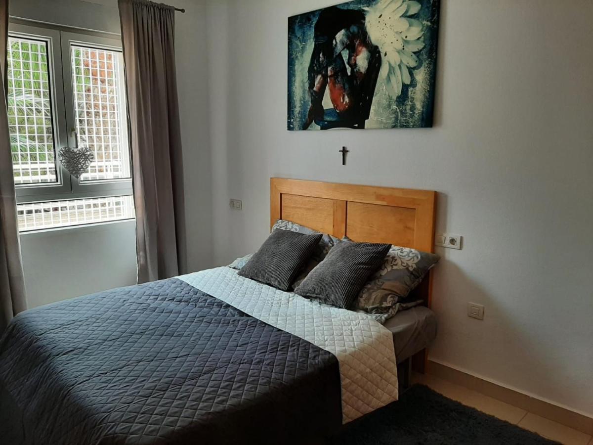 Apartamento Ines, Dehesa De Campoamor,900M From The Sea , Swimming Pool & Tennis Court Exteriör bild
