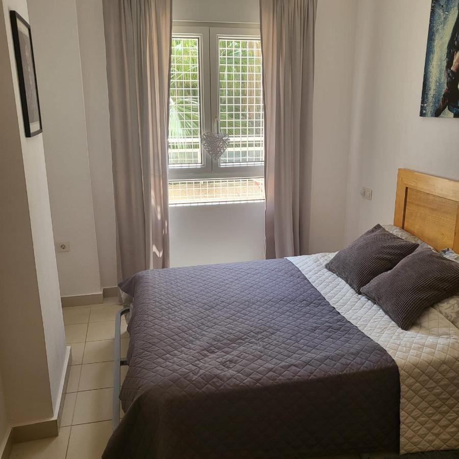 Apartamento Ines, Dehesa De Campoamor,900M From The Sea , Swimming Pool & Tennis Court Exteriör bild